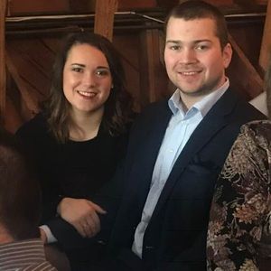 Meet your Posher, Elise